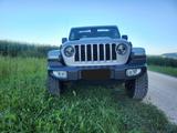 Jeep Wrangler 2.0 T-GDi Unlimited Sahara Automati... - silberne Jeep Wrangler