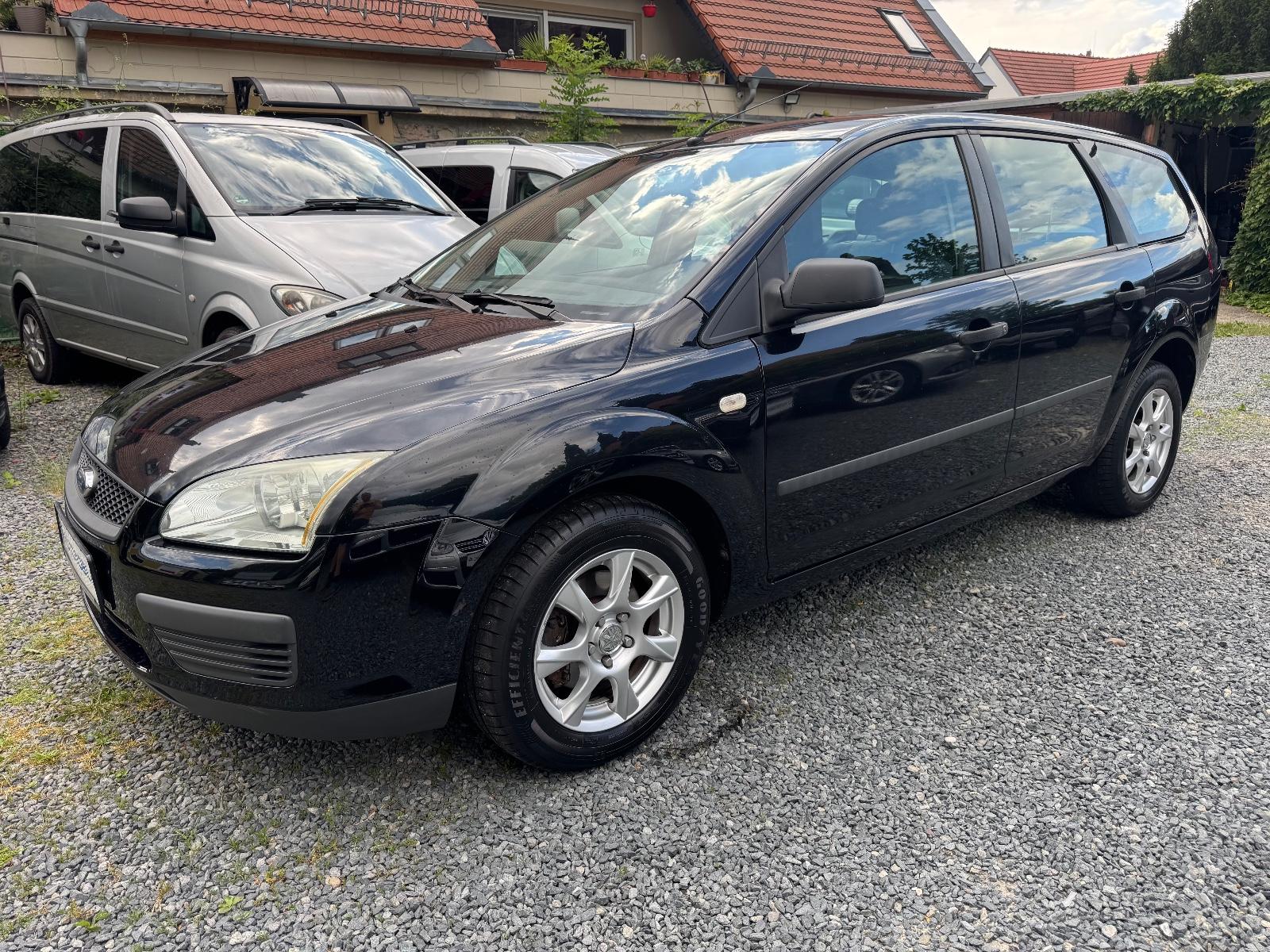 Ford Focus Turnier Trend, Top Zustand, 8 fach