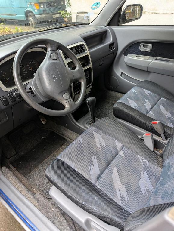 Daihatsu Gran Move