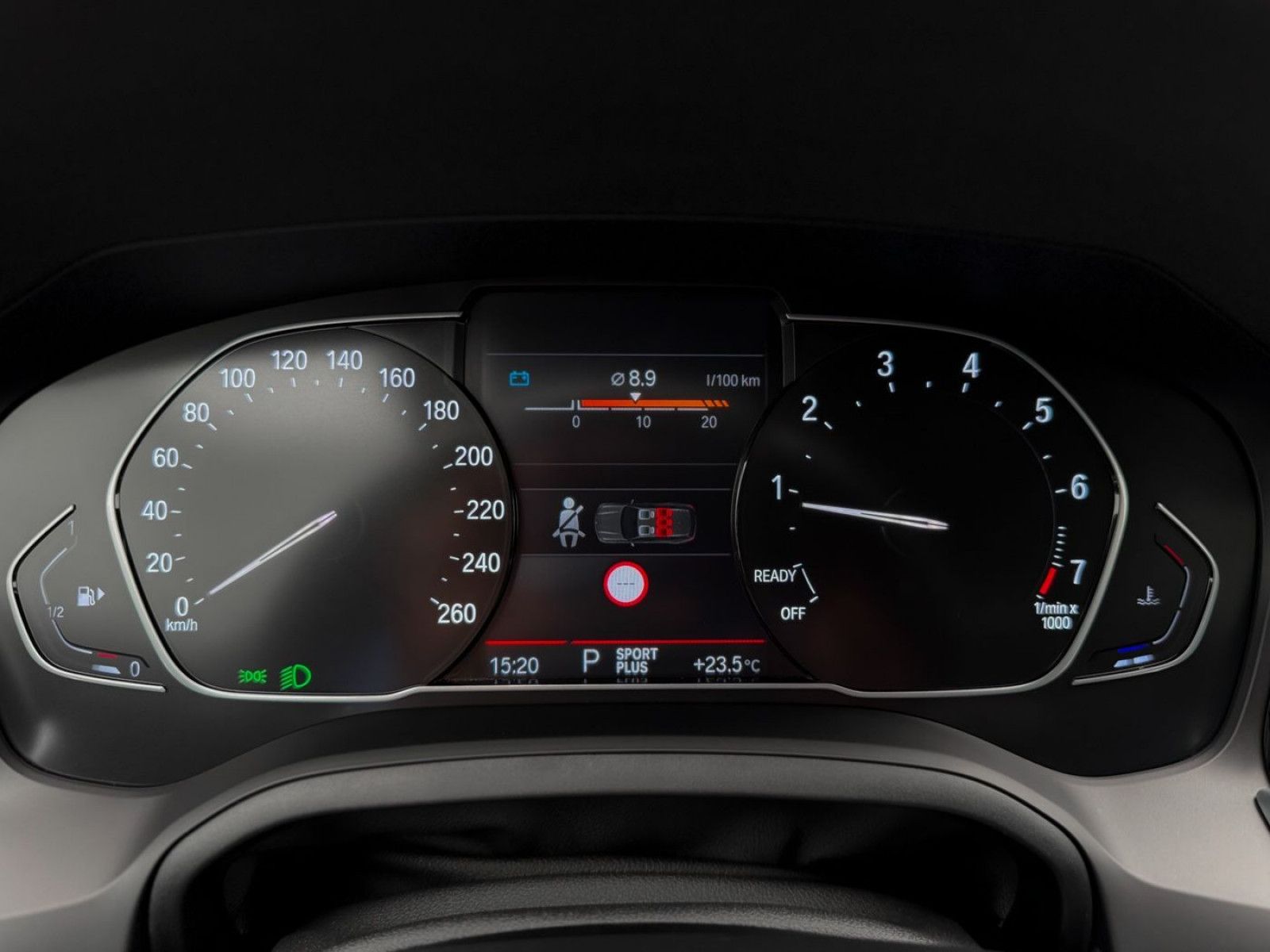 Fahrzeugabbildung BMW 330i Sport Line Laser HUD DAB HiFi Komfort Alarm