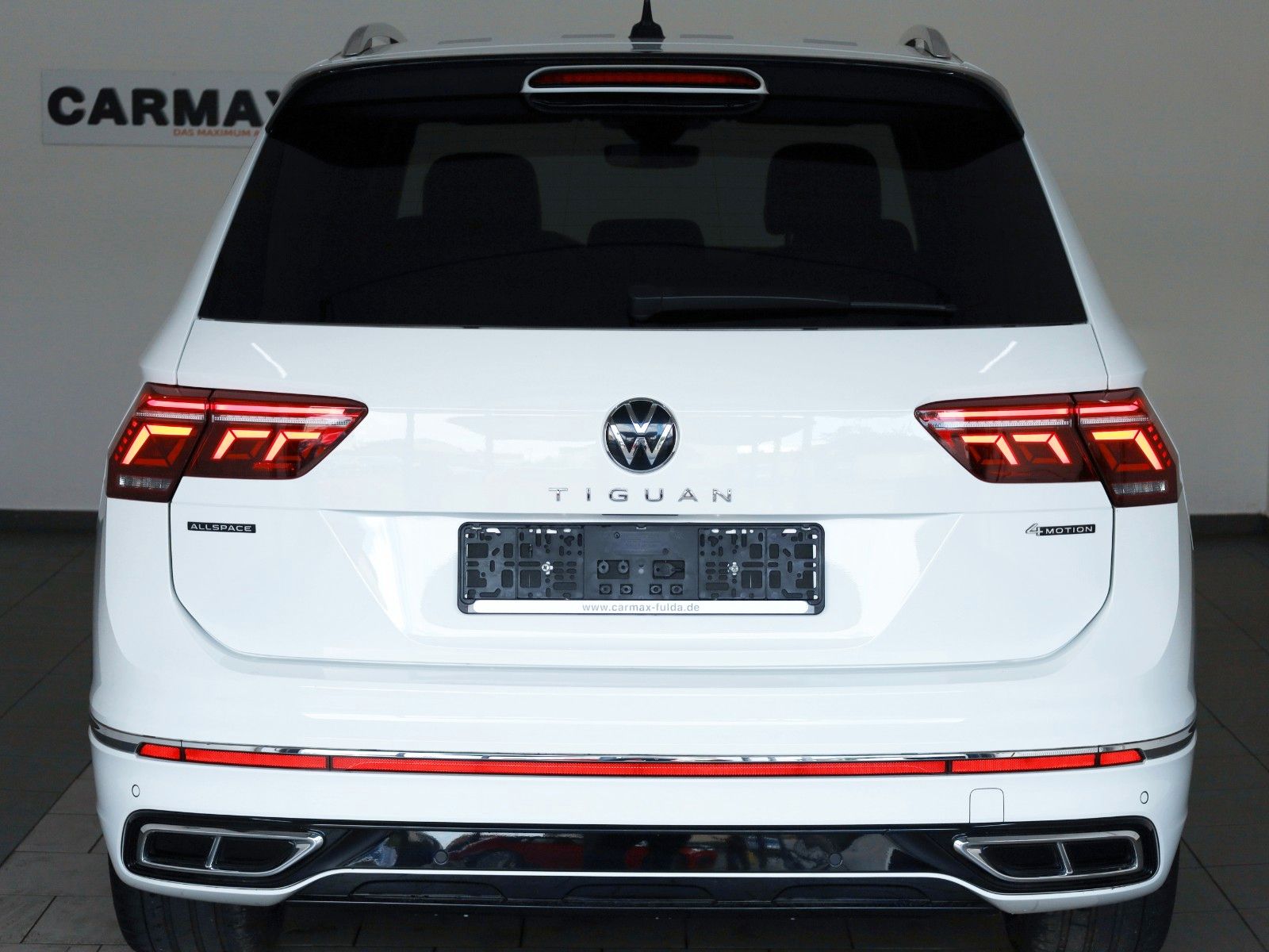 Fahrzeugabbildung Volkswagen Tiguan Allspace R-Line 4M LED,Navi,PDC,AHK