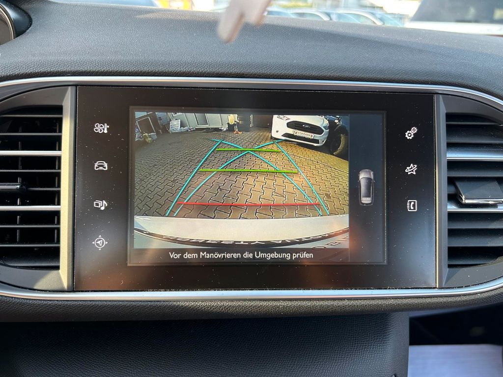 Car Image 22