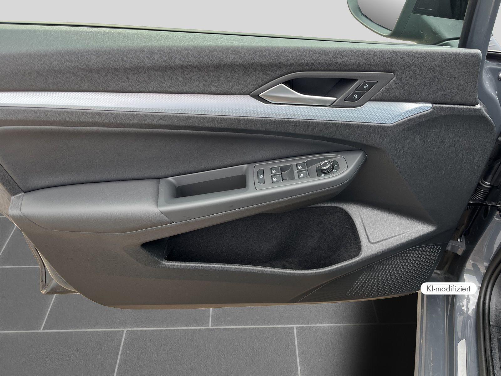 Volkswagen Golf VIII Variant Energy 1.5 eTSI DSG NAVI AHK 3, миниатюра 14