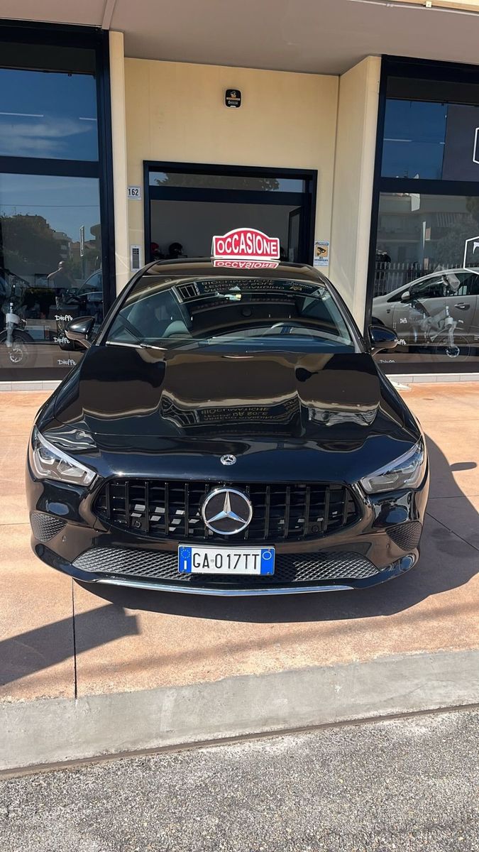 Mercedes-Benz Mercedes-benz CLA 200 d Automatic Shooting Brake