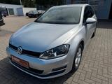 Volkswagen Golf VII Lim. Trendline BMT - mit Diesel-Antrieb: Kleinwagen, Automatik