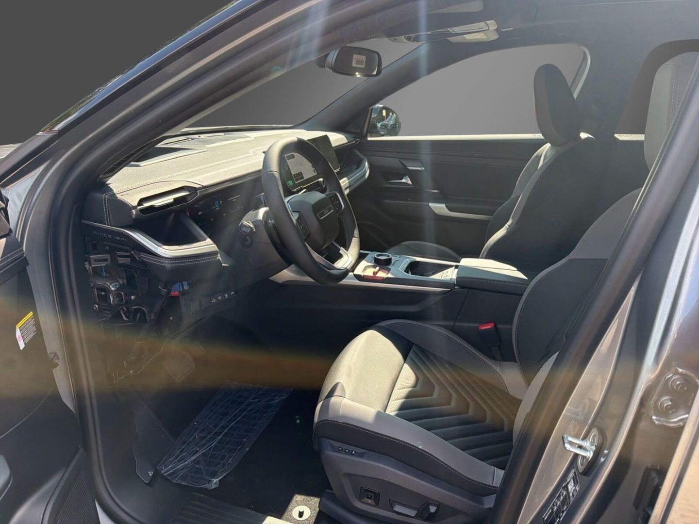 Fahrzeugabbildung Jeep Compass NEW MY26-Summit Plug-In-Hybrid -Voll-Pan