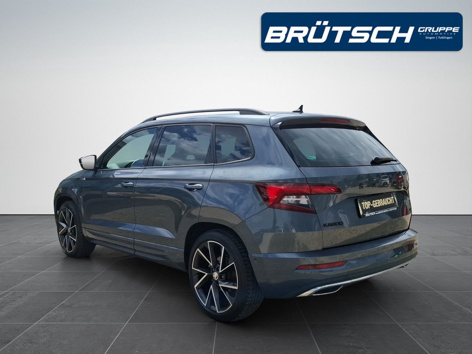 SKODA Karoq 2.0 TSI Sportline 4x4 DSG / PANORAMA / ACC - Image 3