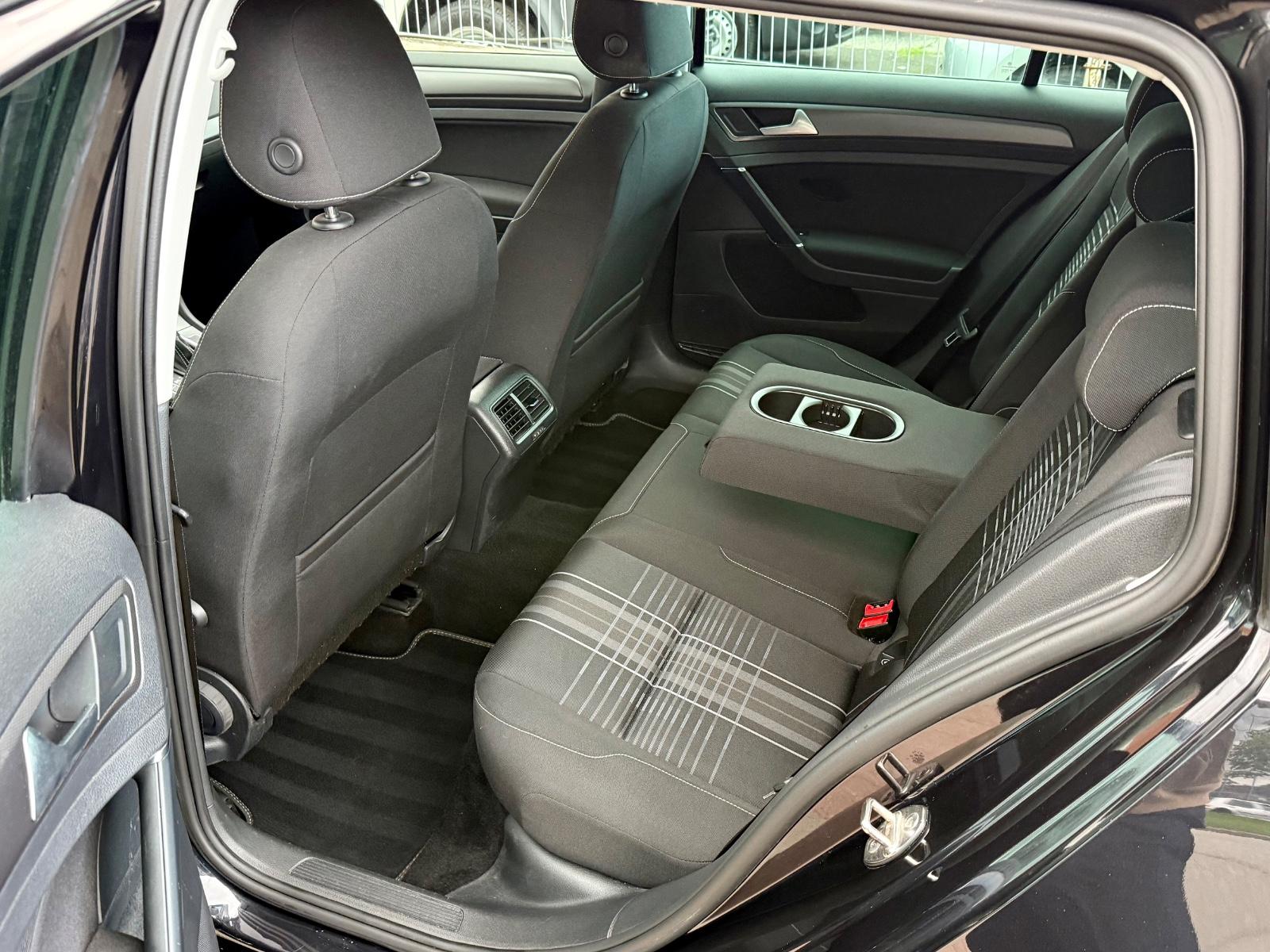 Volkswagen Golf VII Variant Lounge BMT* AUTOMATIK * TÜV NEU