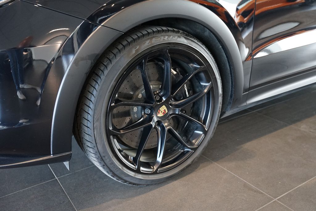 PORSCHE Cayenne Coupe Turbo GT | Sport-Chrono | 22" PORSCHE Cayenne Coupe Turbo GT | Sport-Chrono | 22"
