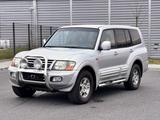 Mitsubishi Pajero 3,2 DI-D Avance * Tüv 08.27 - Mitsubishi Pajero: 2.0