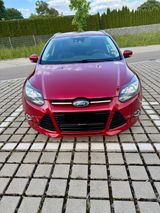 Ford Focus 2,0TDCi 103kW PowerSh. SYNC Edit. Turn...