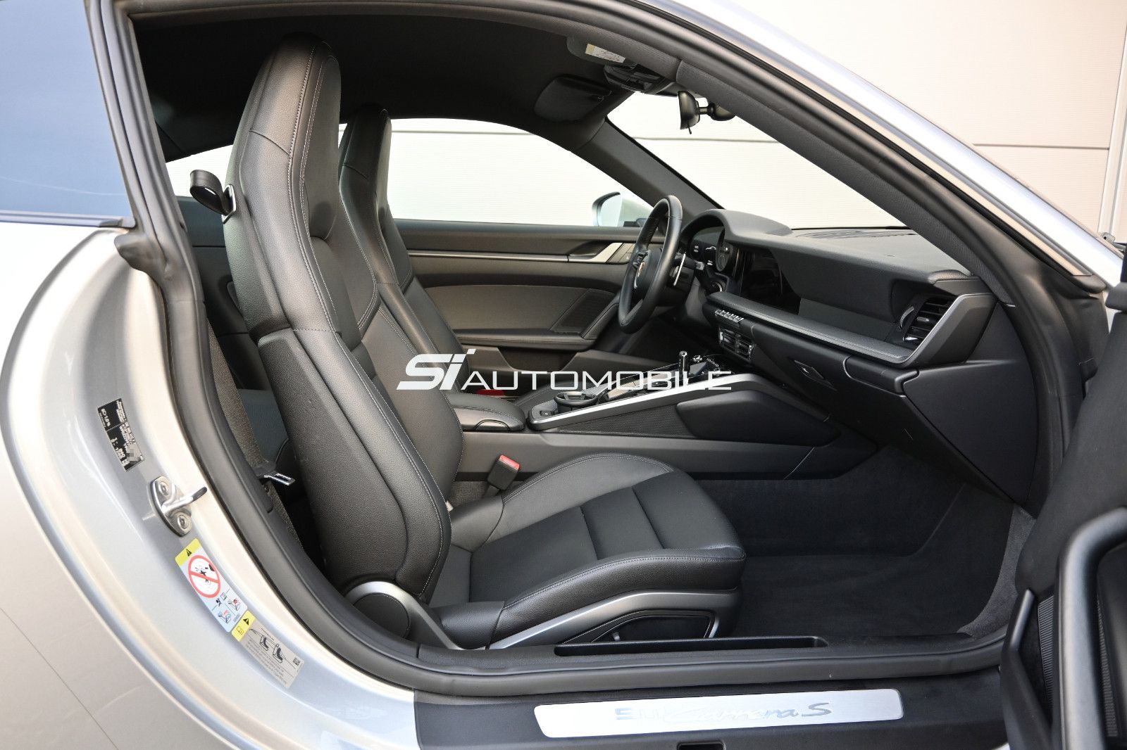 Fahrzeugabbildung Porsche 911 992 Carrera S Coupé °SPORT DESIGN°SP.ABGAS°