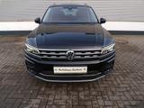 Volkswagen Tiguan 2.0 TDI Highline BMT/Start-Stopp 4Motion - VW Tiguan Gebrauchtwagen in Bremen