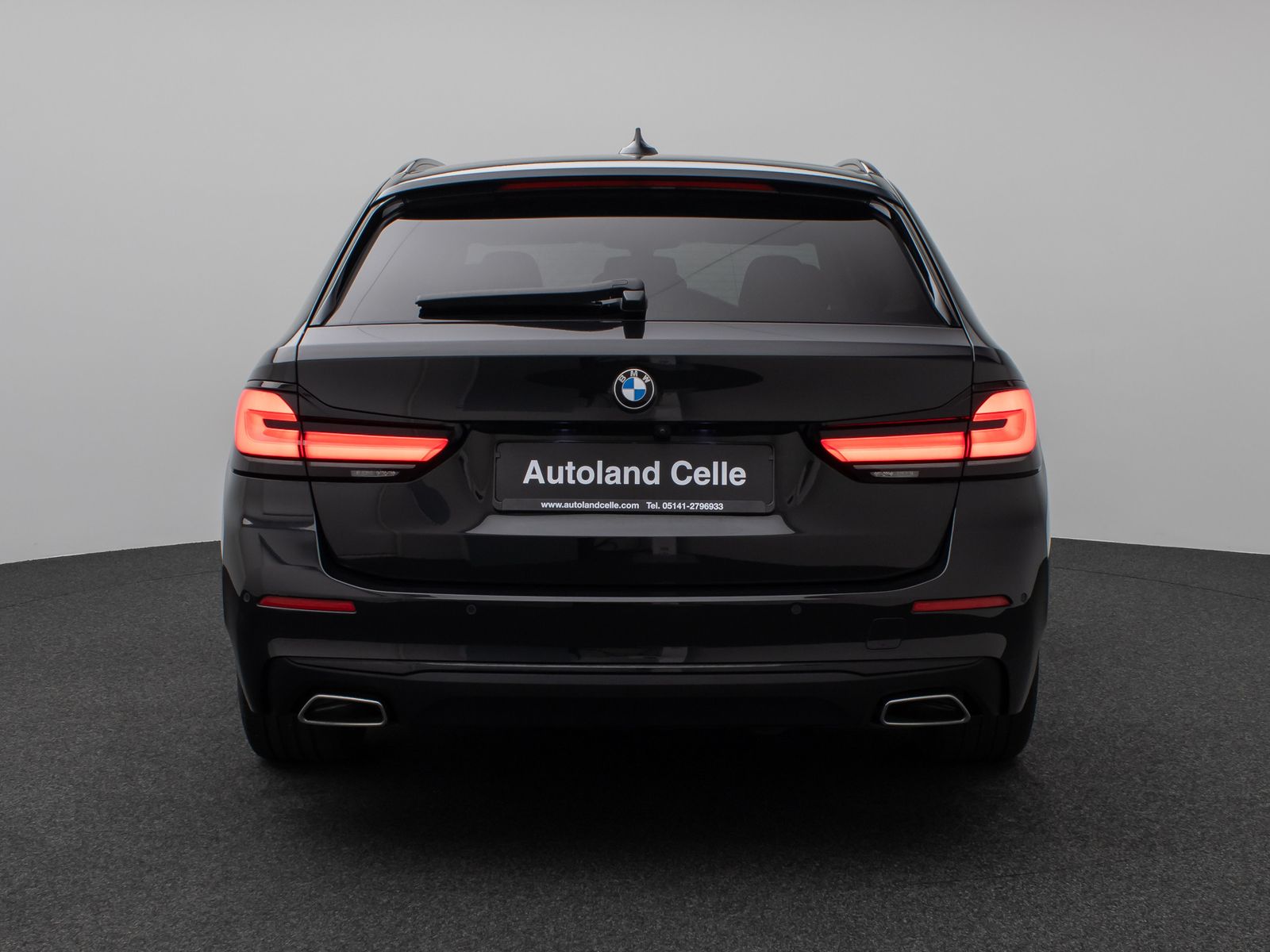 Fahrzeugabbildung BMW 520d xD ACC H/K Kamera Alarm DAB Leder 18Zoll