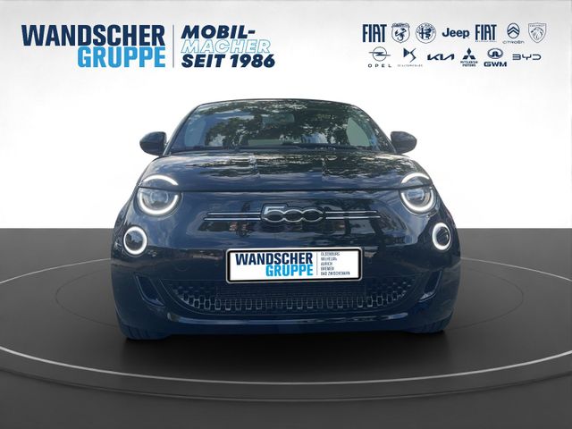 Fiat 500 e Cabrio La Prima 42kWh Navi+RFK+SHZ+LED+LM
