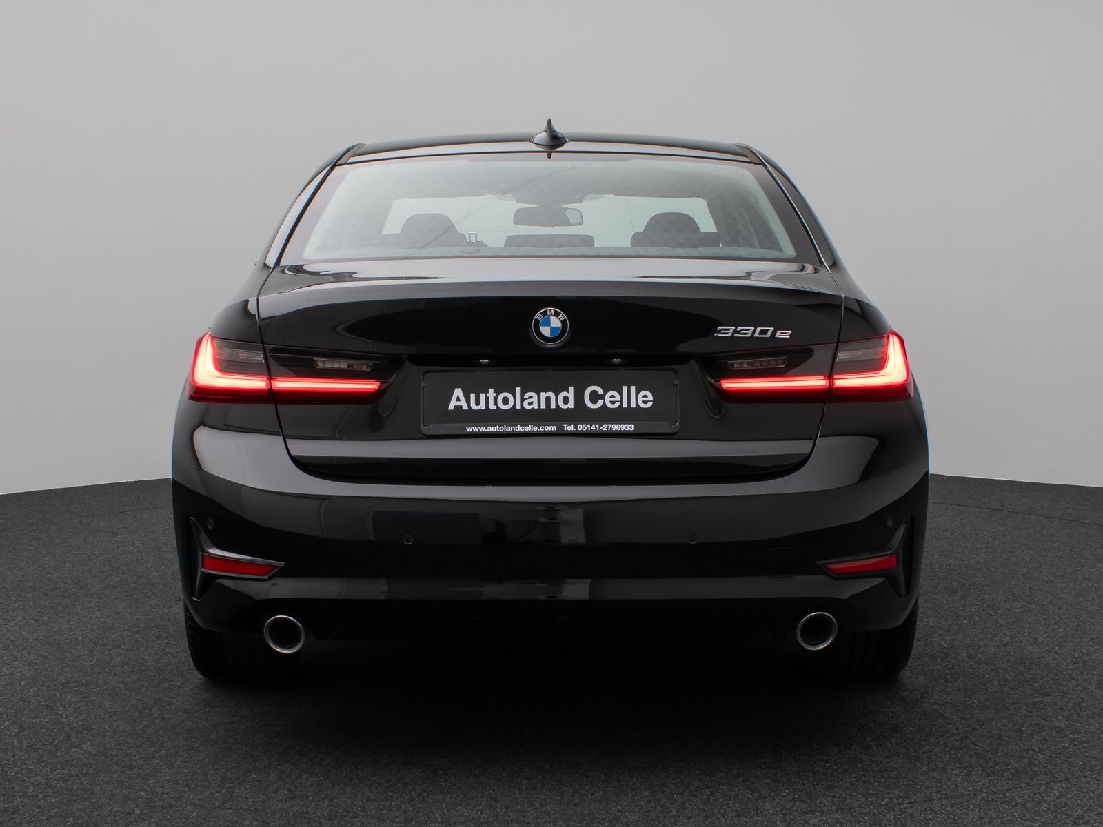 Fahrzeugabbildung BMW 330e ACC Alarm DAB CockpitPr HiFi PDC WLAN Sport