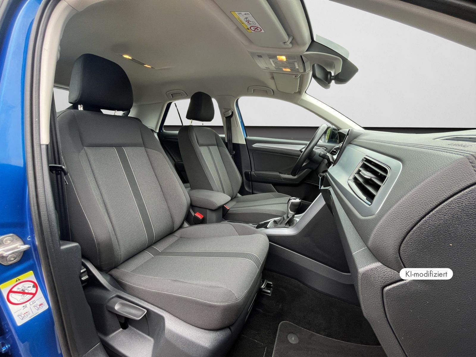 Volkswagen T-Roc - Bild 5