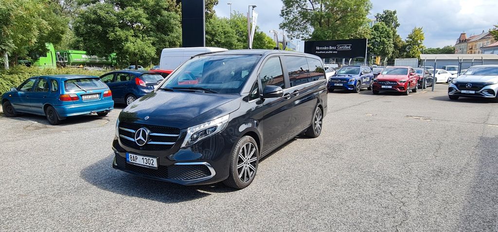 Mercedes-Benz V 300