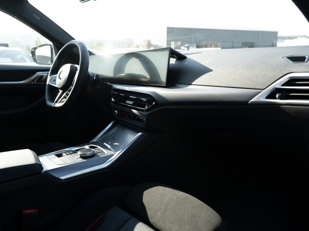 BMW i4 - Bild 8