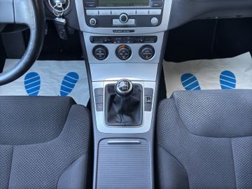 Volkswagen Passat Lim. Comfortline 1.4 TSI*SHZ*PDC*ALU*TOP