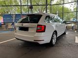 Skoda Octavia 1.5 TSI ACT DSG L&K Combi L&K - Skoda Octavia Gebrauchtwagen in Stuttgart