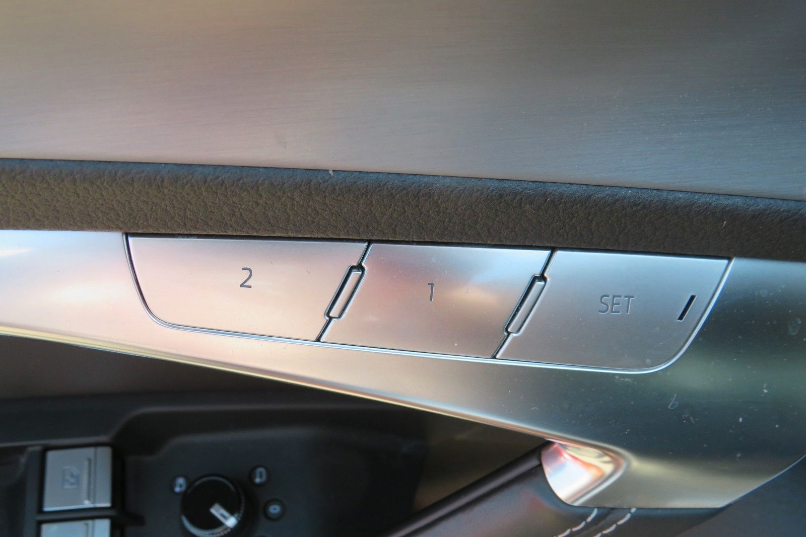 Fahrzeugabbildung Audi S6 Avant 3.0 TDI quattro