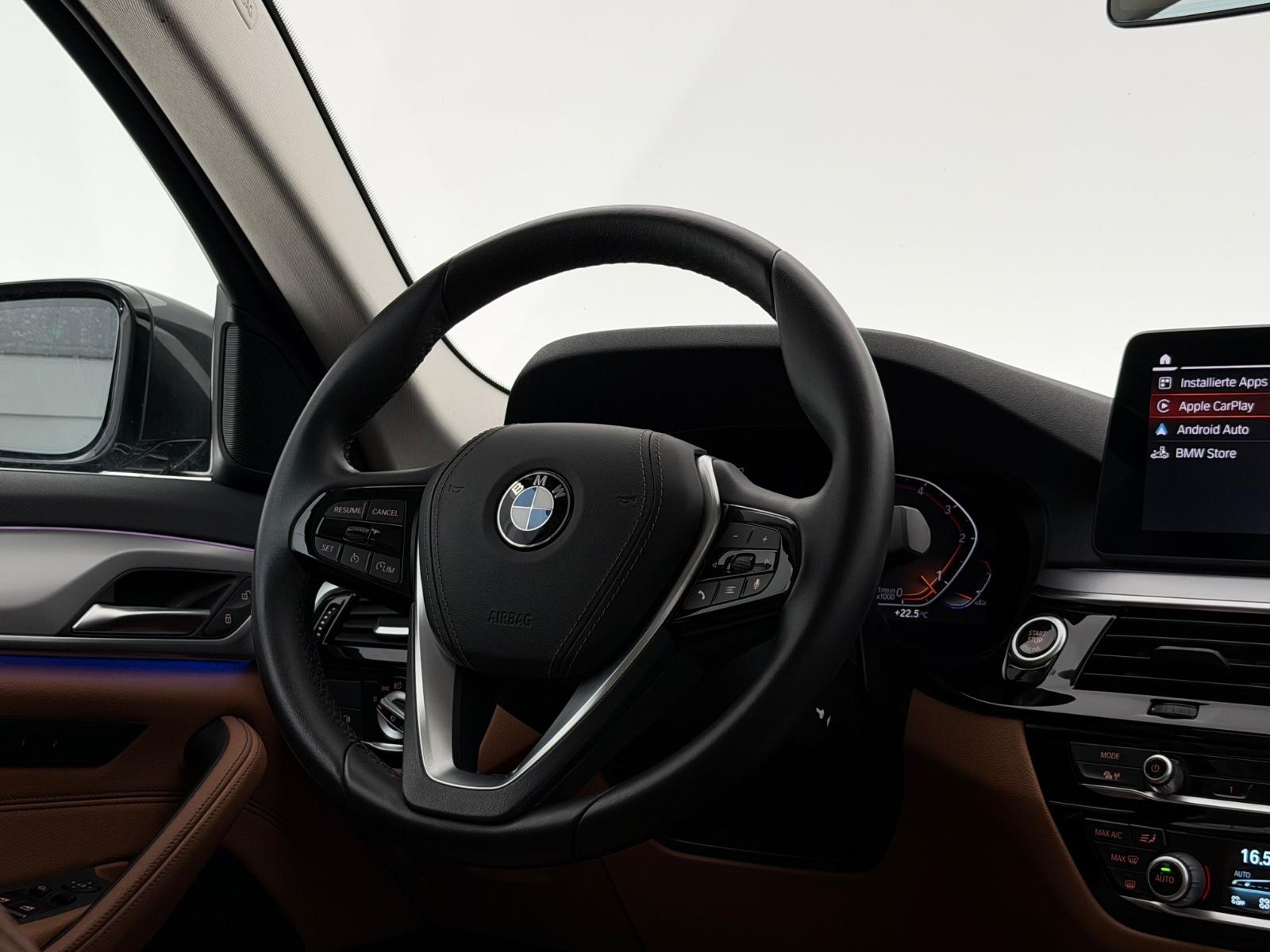 BMW 530d Lim. Mild-Hybrid*LASER*HUD-HiFi-R.KAM-MEMO