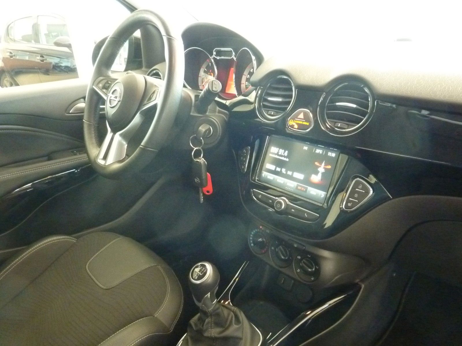 Fahrzeugabbildung Opel Adam JAM 1.4  S/S, AC, BC, LHZ, PDC, SHZ