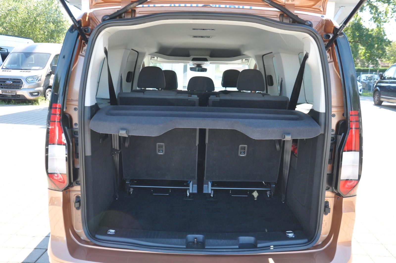 Volkswagen Caddy Maxi 1.5 TSI LED-APPLE-7 SITZER