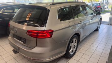 Volkswagen Passat Variant - 5