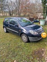Ford Fiesta 60 PS - Ford Fiesta: 60 Ps