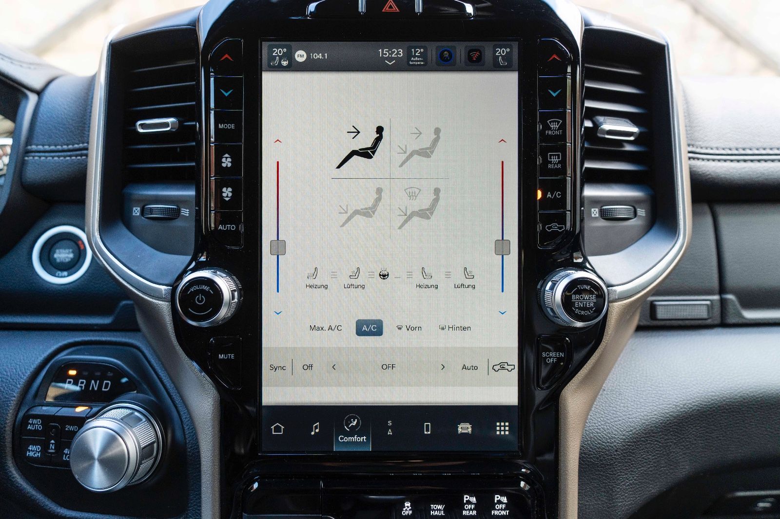 Fahrzeugabbildung Dodge RAM 3.0L LARAMIE ECODIESEL M+S LEDER SZH/SZK KAM