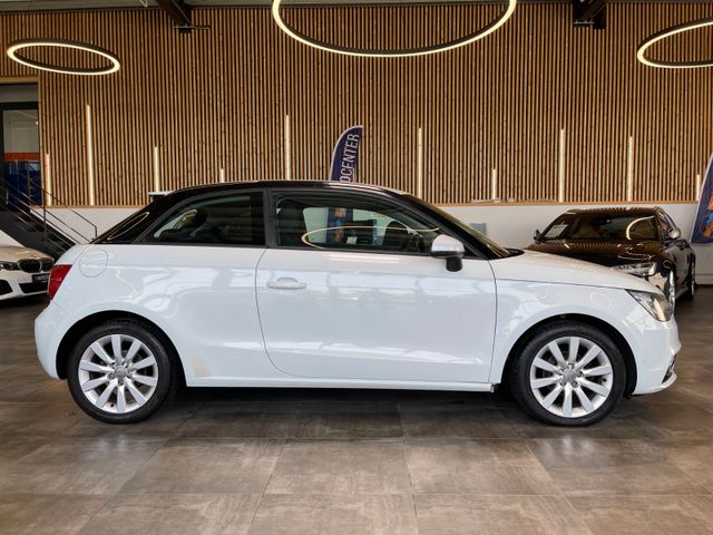 Audi A1 ambition *BI-XENON*NAVI*SZHZ*TEMPOMAT*PDC*