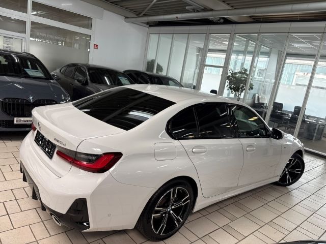 BMW 320 d xDrive M Sport 18'' ACC LCProf HiFi ad.M-F foto 3