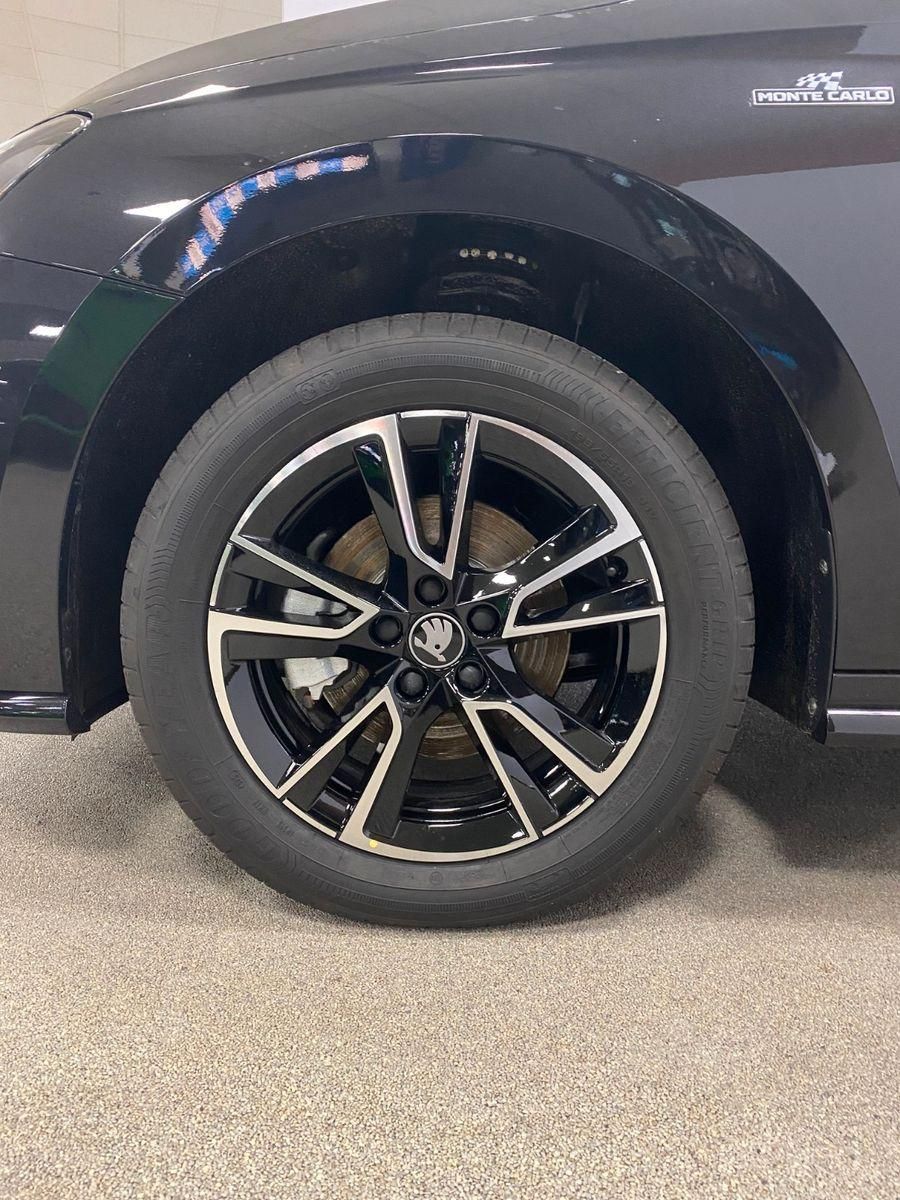 Fahrzeugabbildung SKODA Fabia 1.0 TSI DSG Monte Carlo+KAMERA+Android+ALU