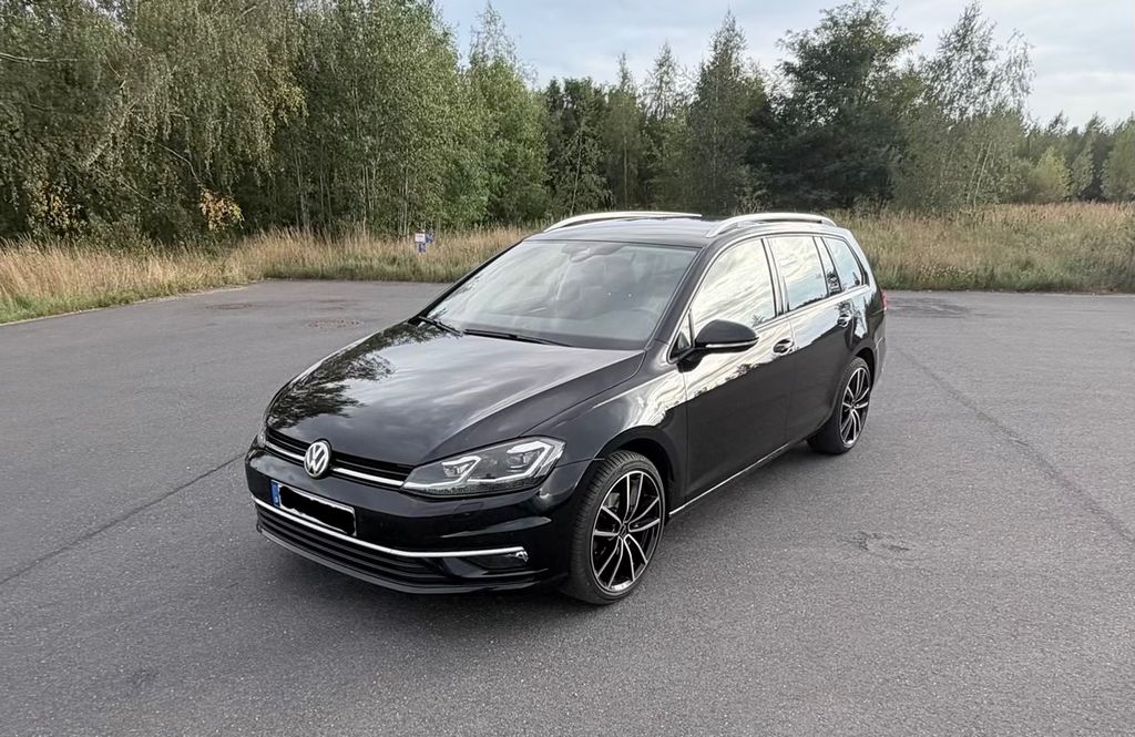 Image of Volkswagen Golf