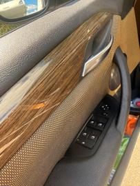 2010 BMW X1 照片 10
