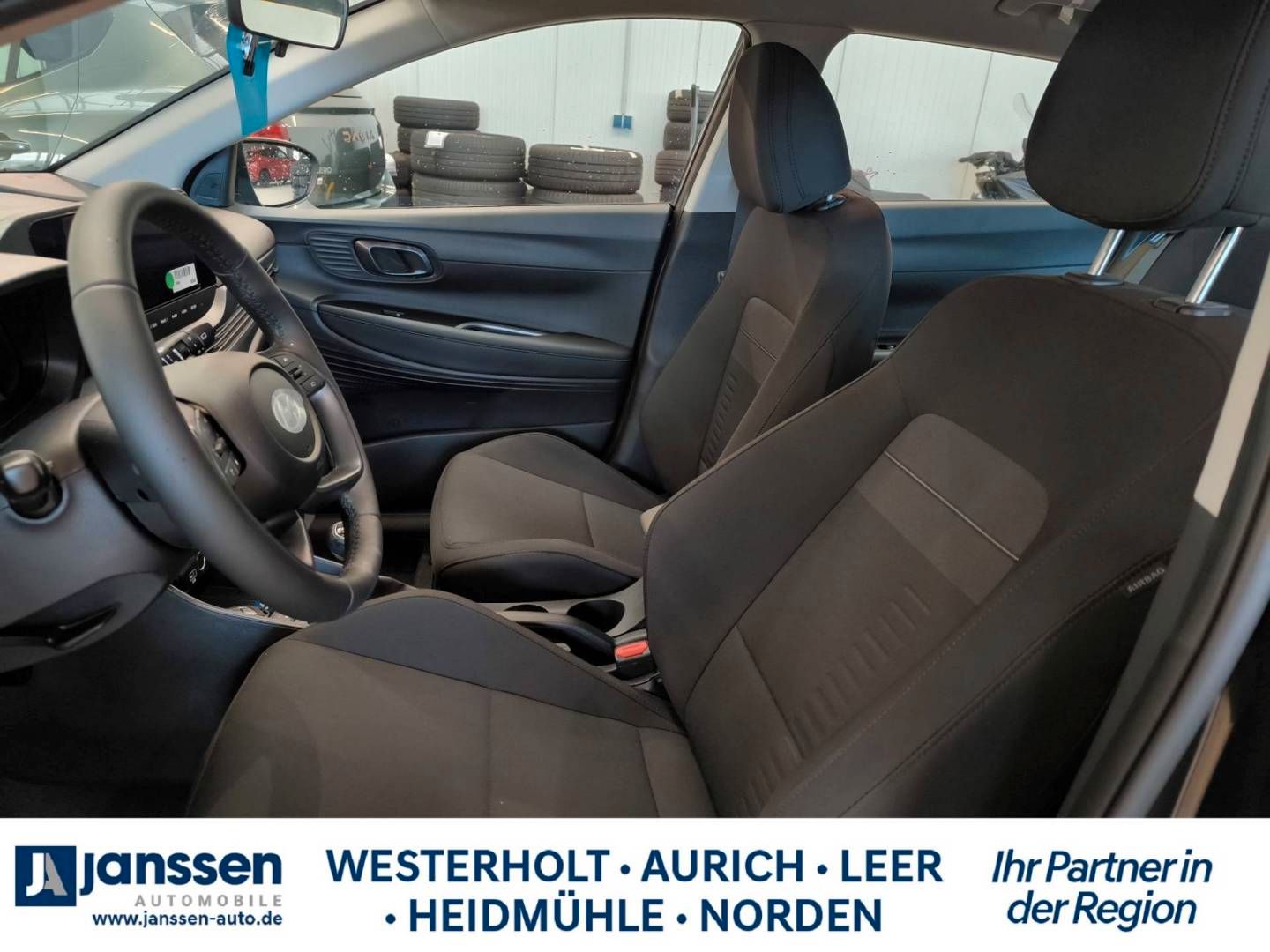 Fahrzeugabbildung Hyundai BAYON Trend, Komfortpaket, Navi, PDC hinten, Rüc