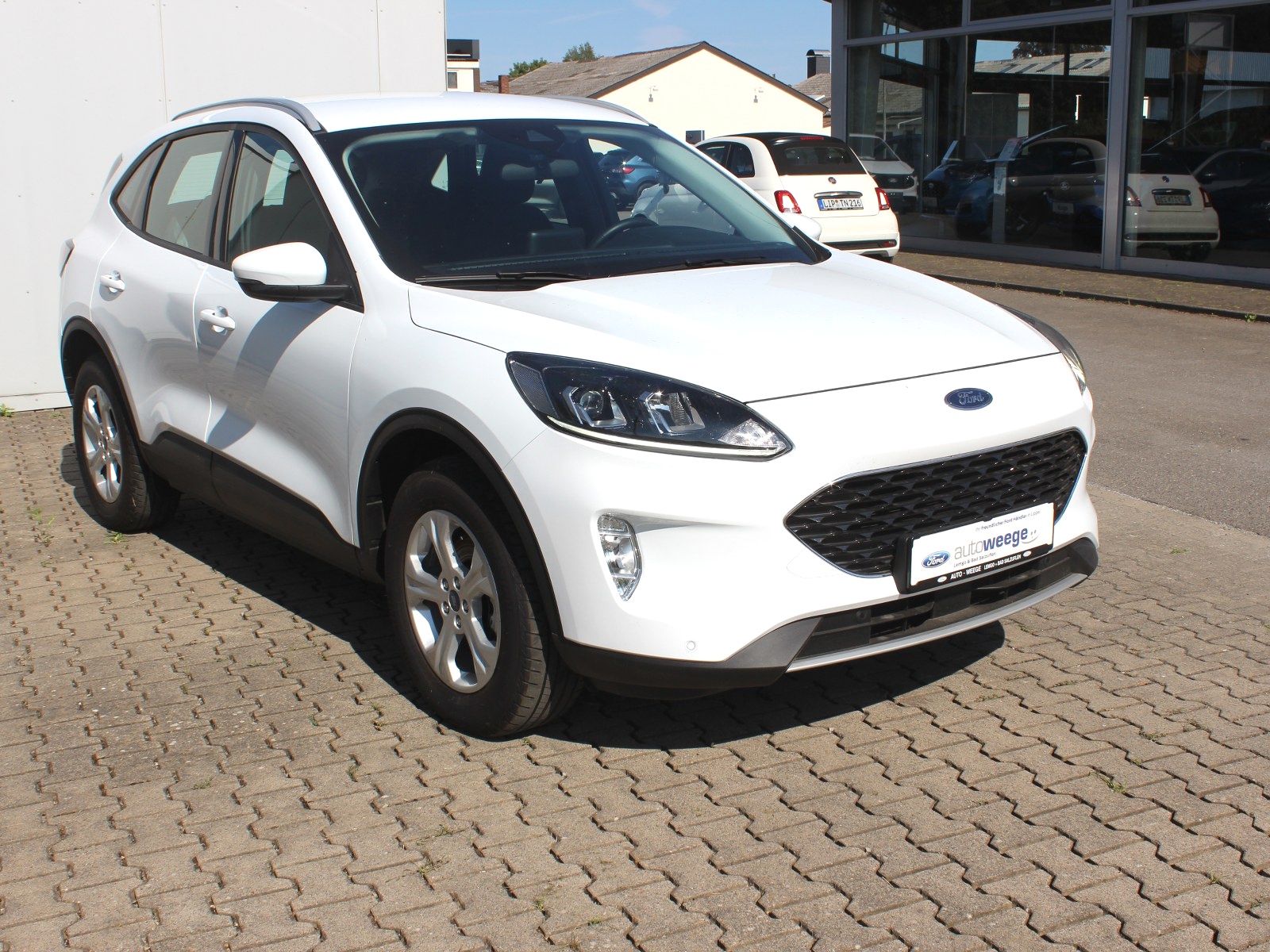 Fahrzeugabbildung Ford Kuga Plug-In Hybrid Cool & Connect 2,5 Duratec