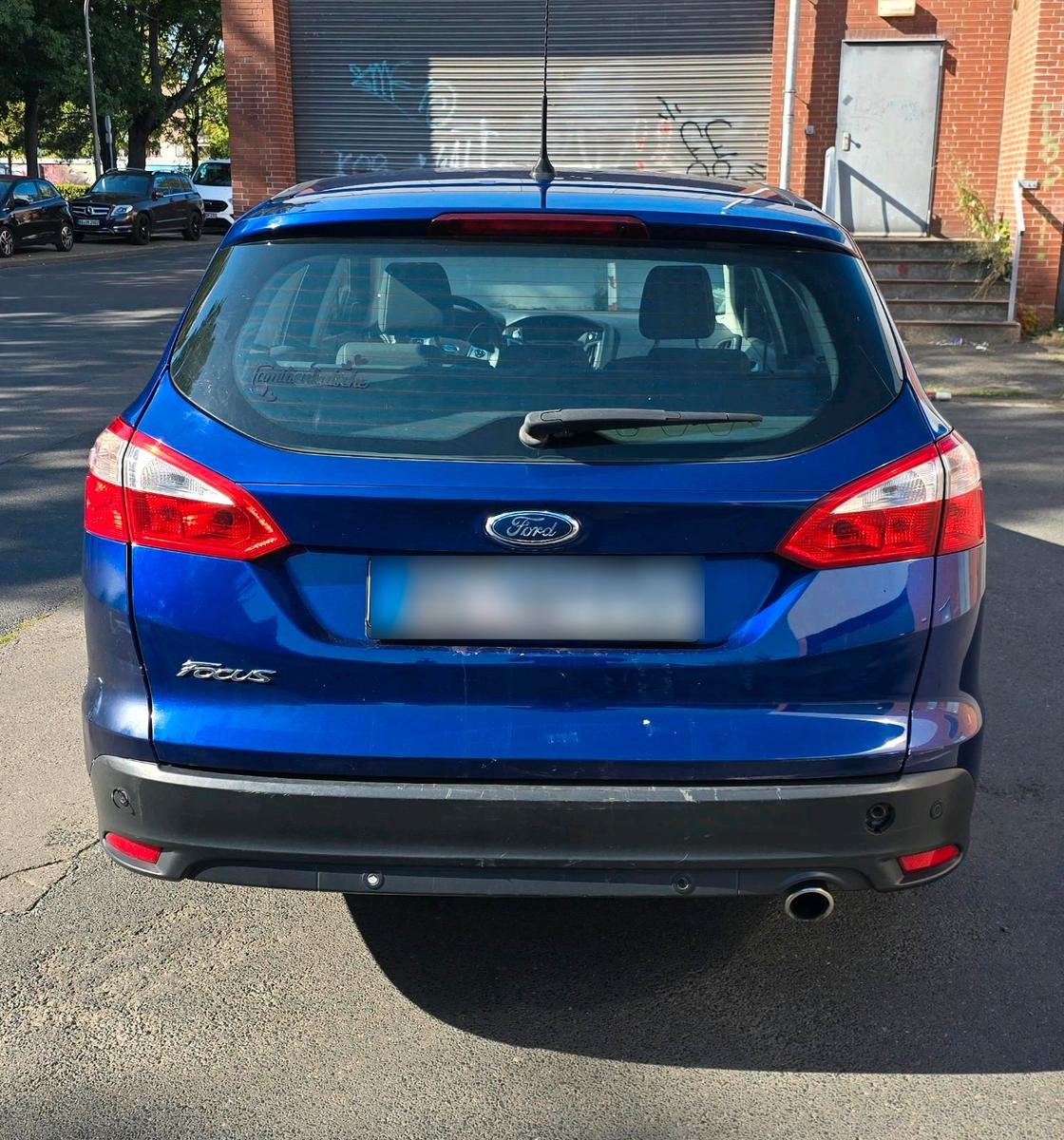 Ford Focus 2014 — engine 116 HP (85kW)