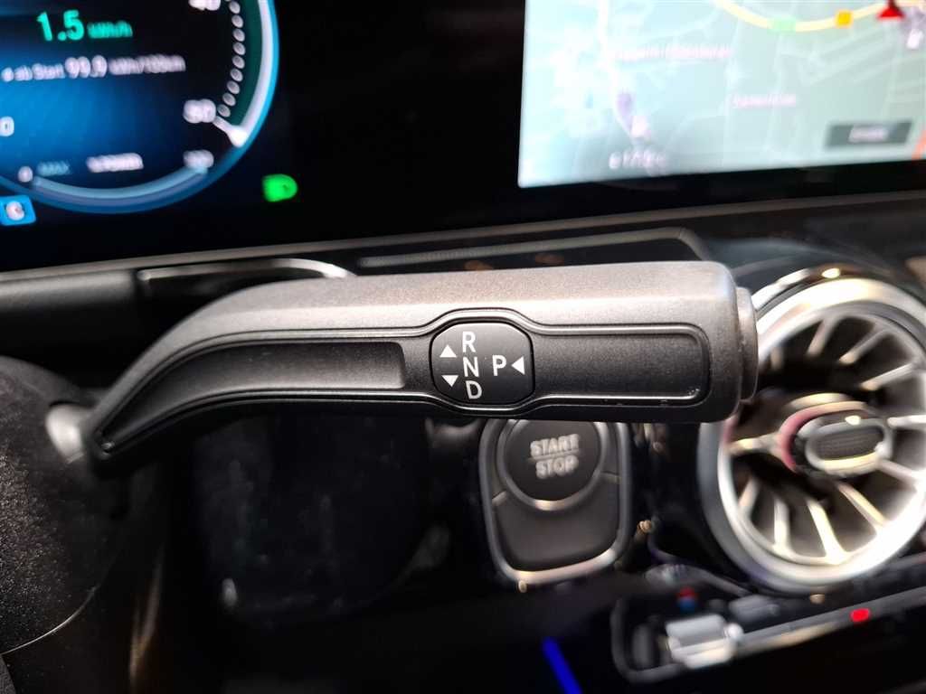 Mercedes-Benz EQA 300 4MATIC 67 kWh Advanced Plus-Paket MBUX foto 16