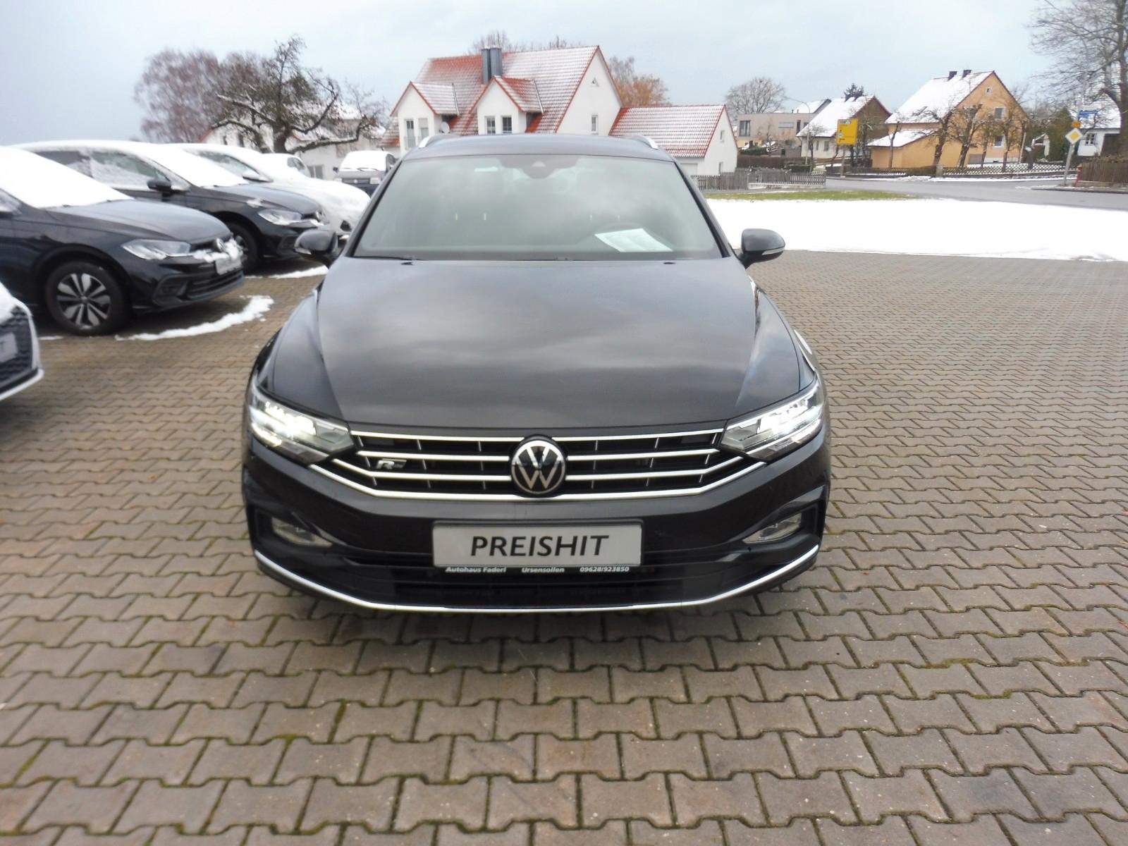 Volkswagen Passat Var. R-Line 2,0 TDI DSG 4Mot ACC/LED/AHK/