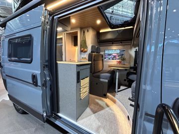 HYMER  ERIBA  HYMERCAR Redwood 600 Explorer Dieselheizung 