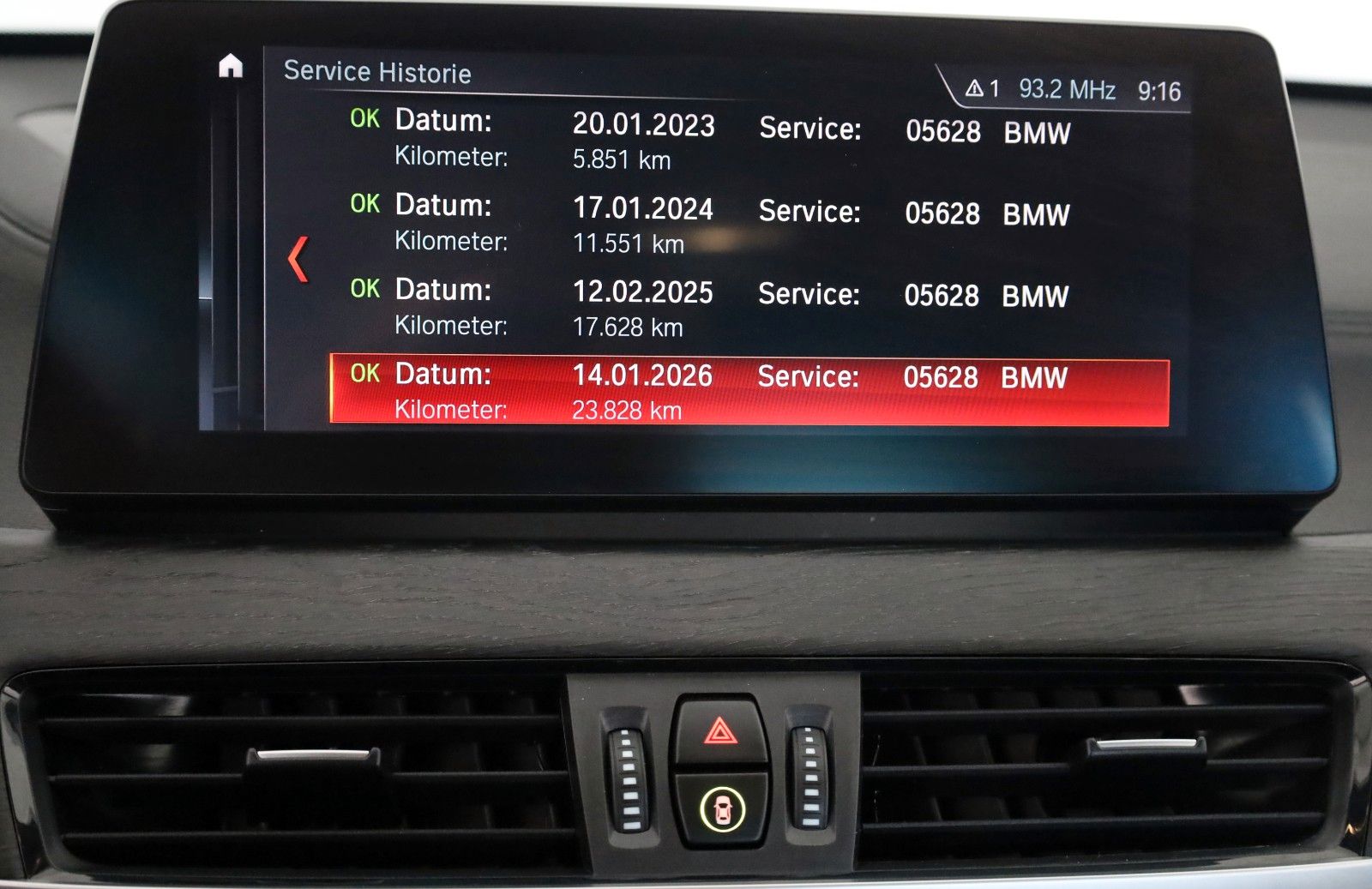 Fahrzeugabbildung BMW X1 xDrive 25e M Sport, Leder,Navi,ACC,HUD,Kamera