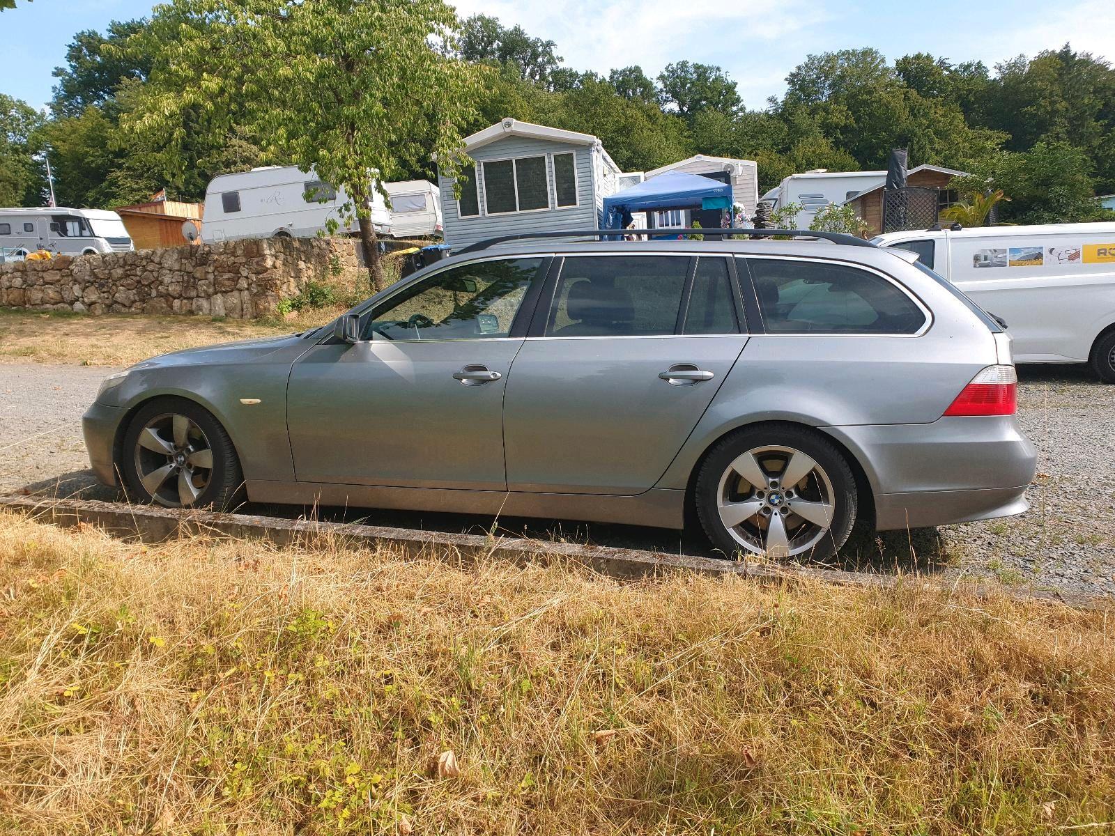 BMW 525 2007 — rear view