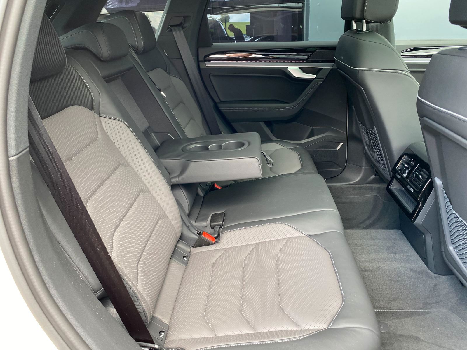 Volkswagen Touareg - Bild 17