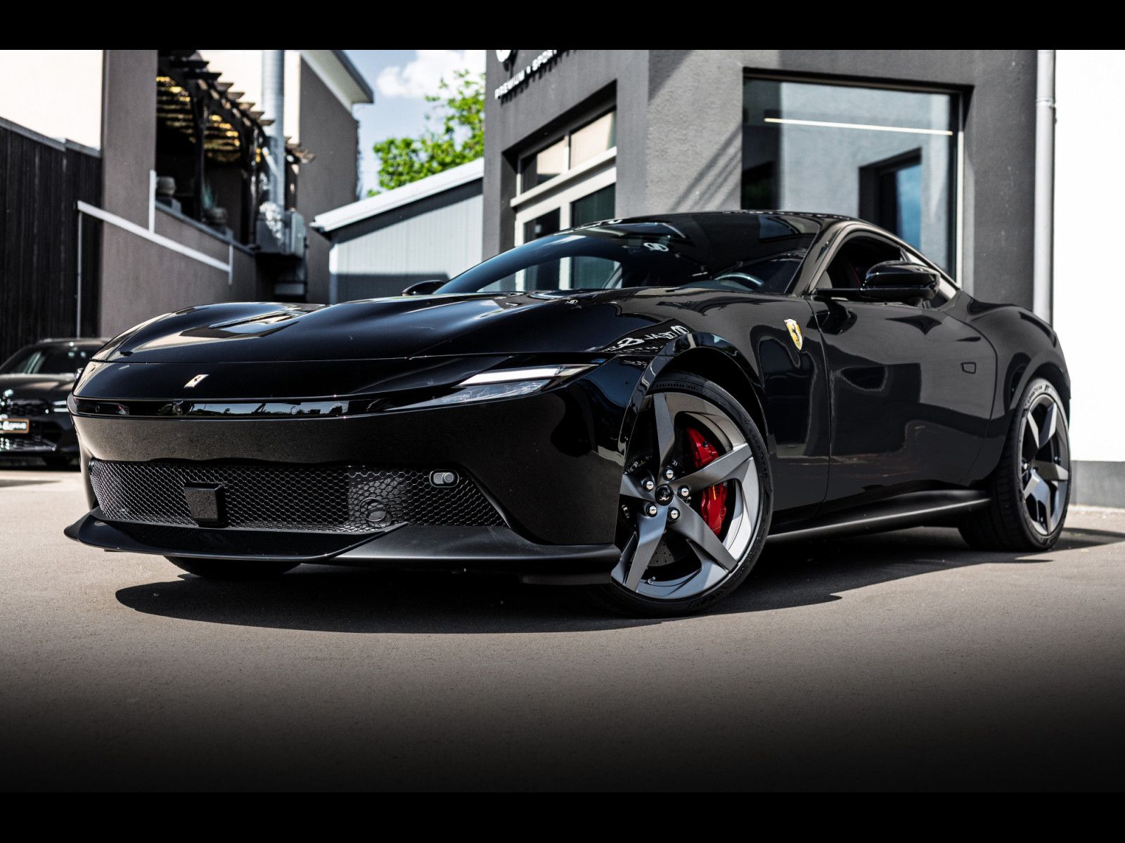 Ferrari Amalfi °LIFT°360°BURMESTER°ACC°CARBON°DISP°SPEC