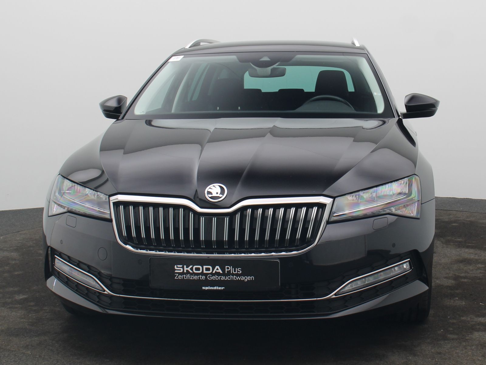 Skoda Superb - Bild 2