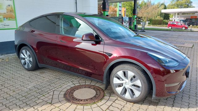 Tesla Model Y Long Range Dual Motor AWD Long Range