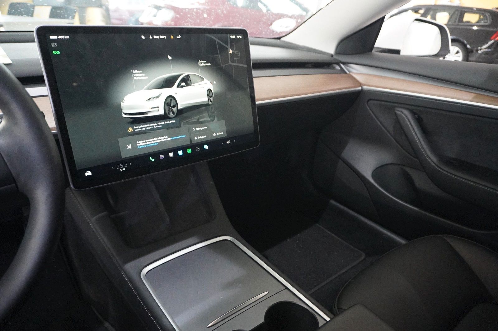 Fahrzeugabbildung Tesla Model 3 Standard Range NAVI/KAMERA/DAB/SHZ/AHK